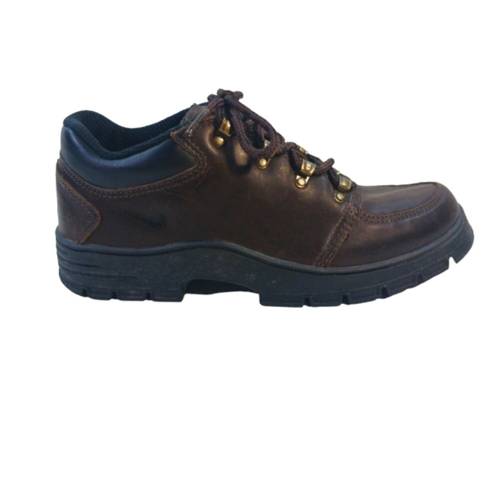 Nike Low Profile ACG GUC size 5Y women's 6.5         FS2063